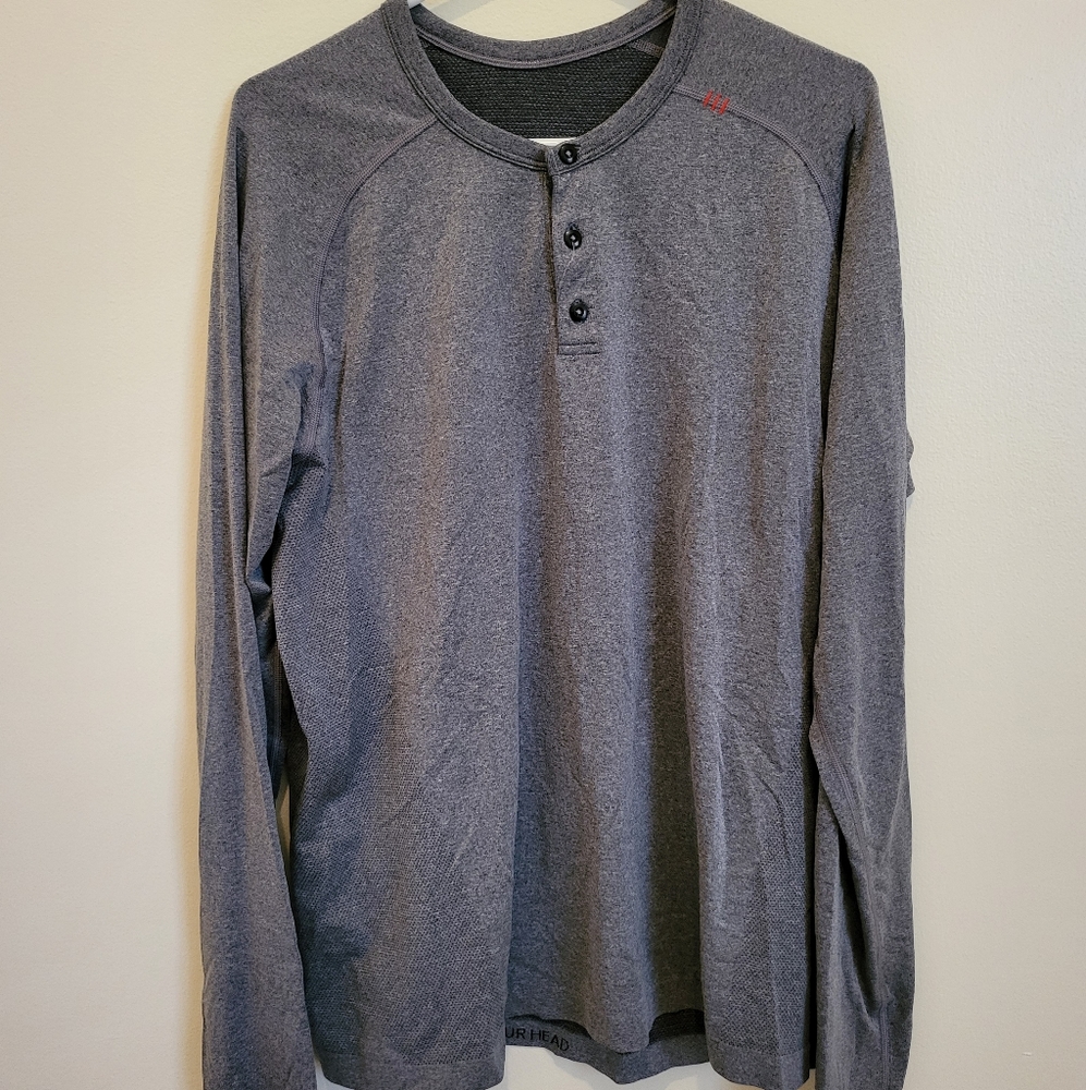 Lululemon long-sleeved shirt